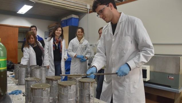 imagen Investigadores de la UNCUYO exploran la construcción de cemento con plástico