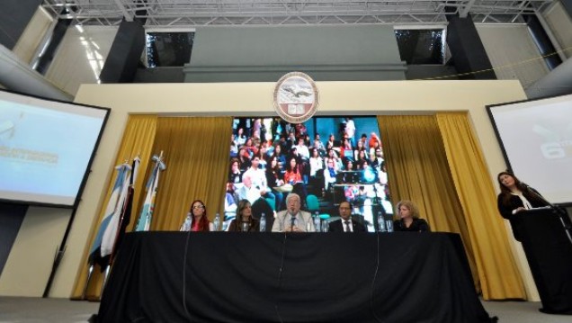 imagen Empezó encuentro que busca repensar la virtualidad en educación