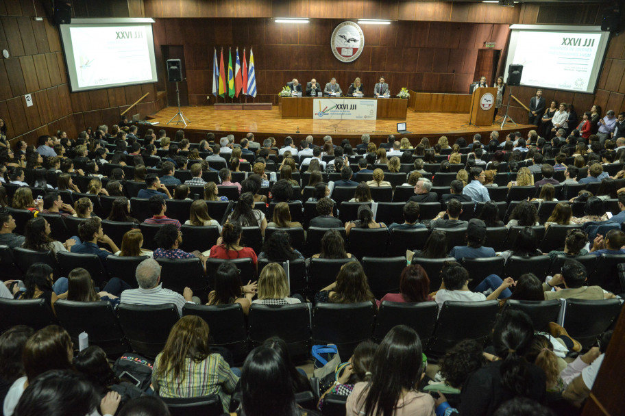 imagen Comenzó encuentro con más de 650 jóvenes investigadores de Latinoamérica