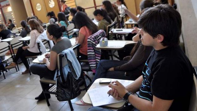 imagen Seleccionaron a 21 estudiantes para estudiar idiomas en institutos provinciales