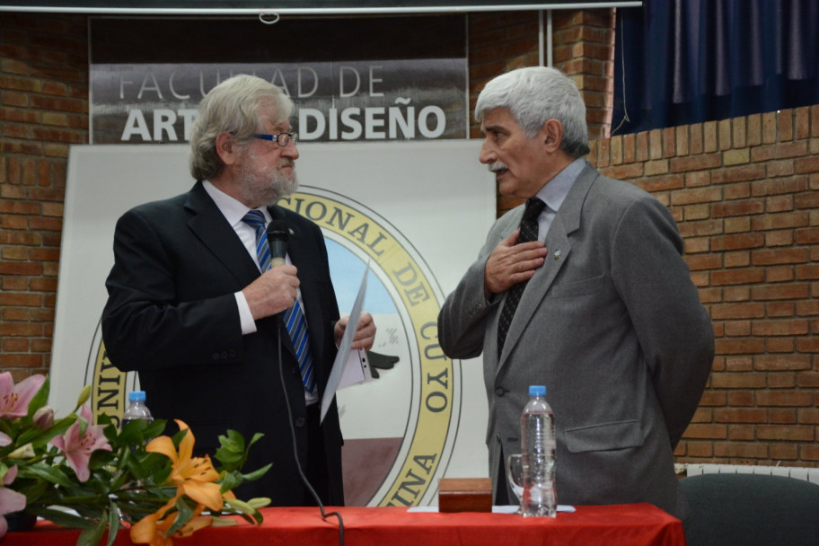 imagen "Vamos a imaginar colectivamente la Facultad que deseamos"