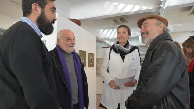imagen El arte del "clan" Delhez se exhibe en el Rectorado