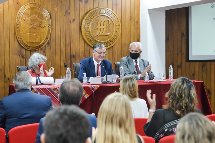 imagen Rita Segato ya es Doctora Honoris Causa de la UNCUYO