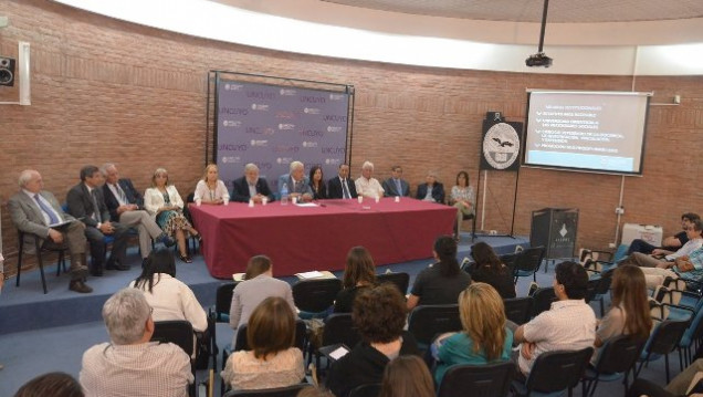 imagen Comparten información sobre la reforma universitaria