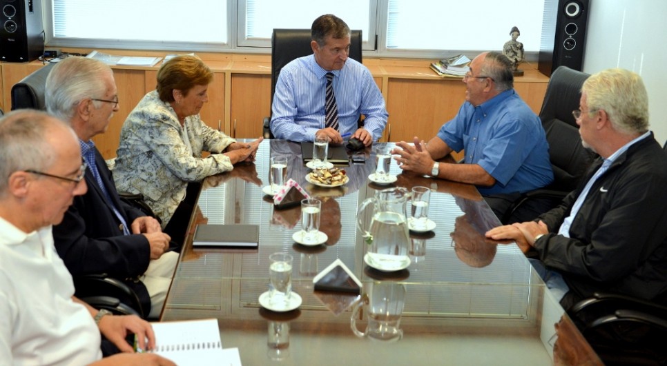imagen Ex rectores de la UNCuyo se reunieron con Pizzi y expresaron su apoyo en el conflicto por terrenos