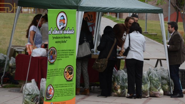 imagen El Almacén Andante vuelve con sus productos a la UNCuyo 