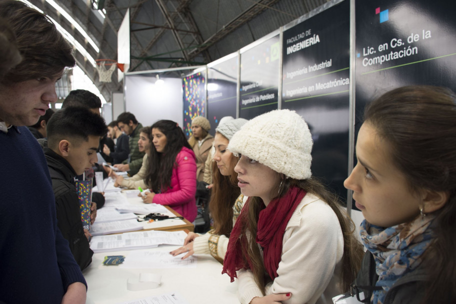 imagen Realizan una Expo de todas las carreras universitarias de Mendoza