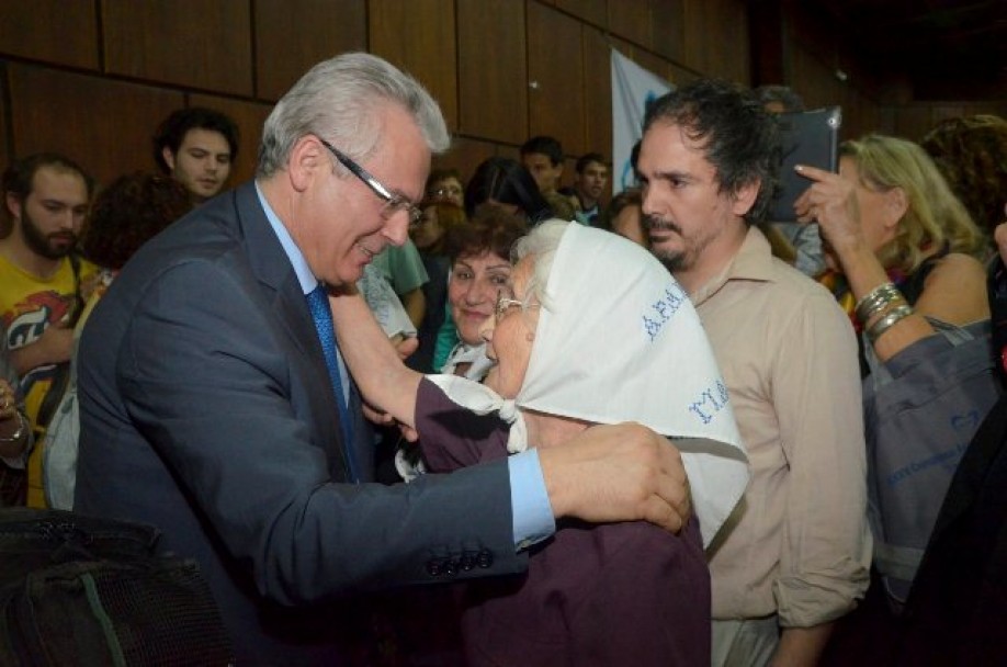 imagen El ex juez Baltasar Garzón, nuevo Doctor Honoris Causa de la UNCuyo