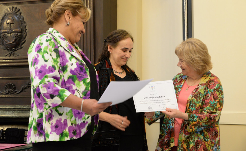 imagen Distinguieron la labor del Instituto de Estudios de Género y Mujeres