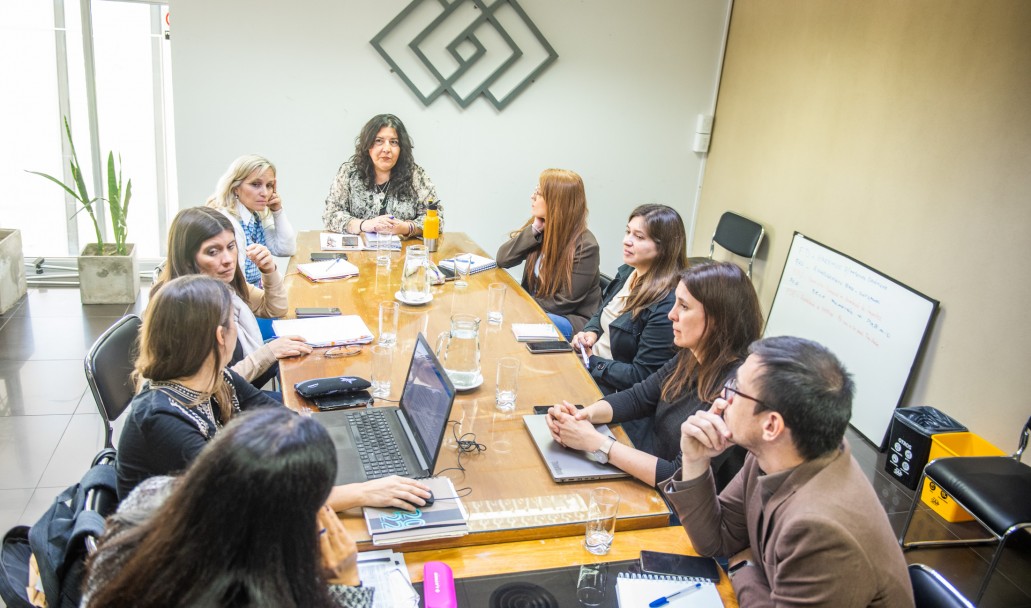 imagen Cambios en los planes de estudio de educación Superior: facultades con formación docente de la UNCUYO se reunieron a analizar reformas