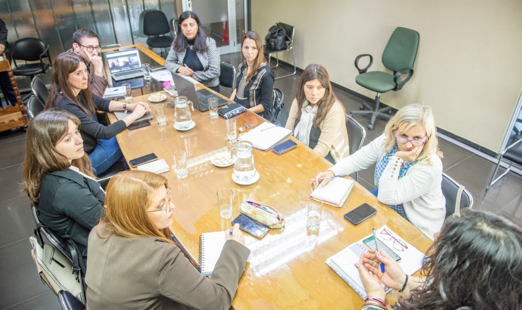 imagen Cambios en los planes de estudio de educación Superior: facultades con formación docente de la UNCUYO se reunieron a analizar reformas