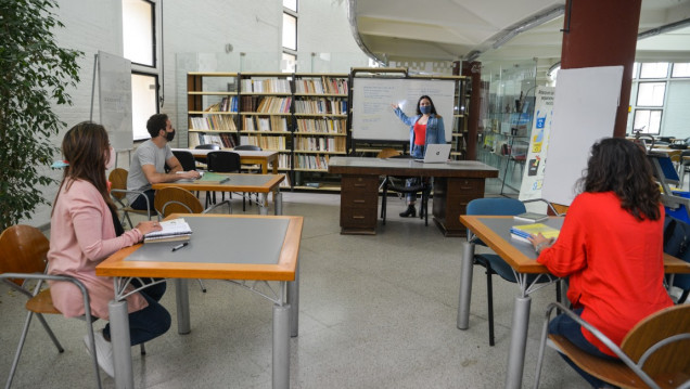 imagen Arrancá el 2022 aprendiendo idiomas en la UNCUYO