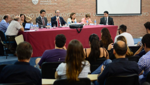 imagen La Comisión Especial del Consejo Superior rechazó la propuesta de Vila 