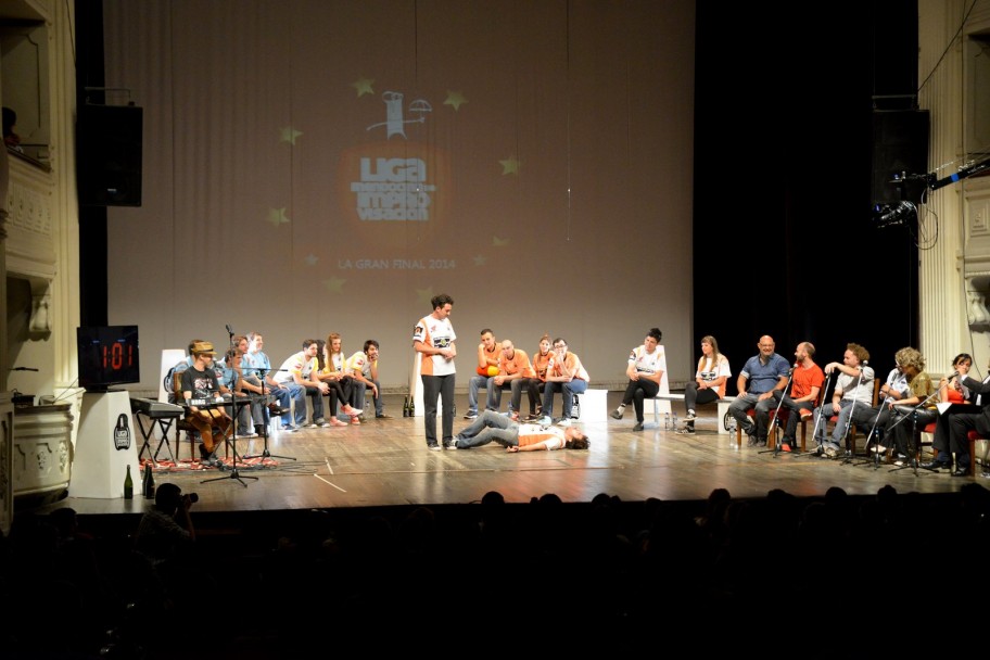 imagen Señal U transmitió en vivo la Final de la Liga Mendocina de Improvisación desde el Teatro Independencia
