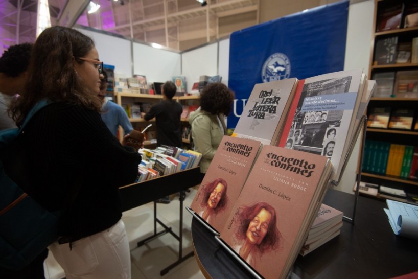 imagen Nuevas obras de la UNCUYO en la Feria del Libro de Mendoza