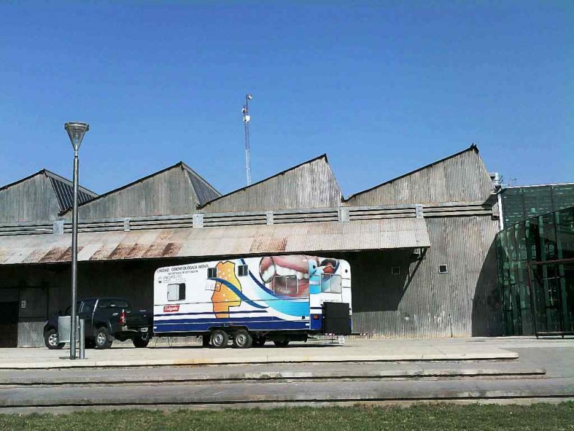 imagen Estudiantes realizaron controles bucales en la Nave Cultural