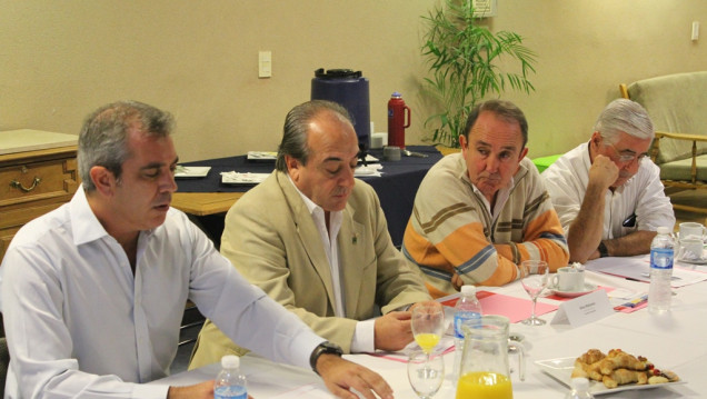 imagen Referentes vitivinícolas protagonizaron desayuno de trabajo