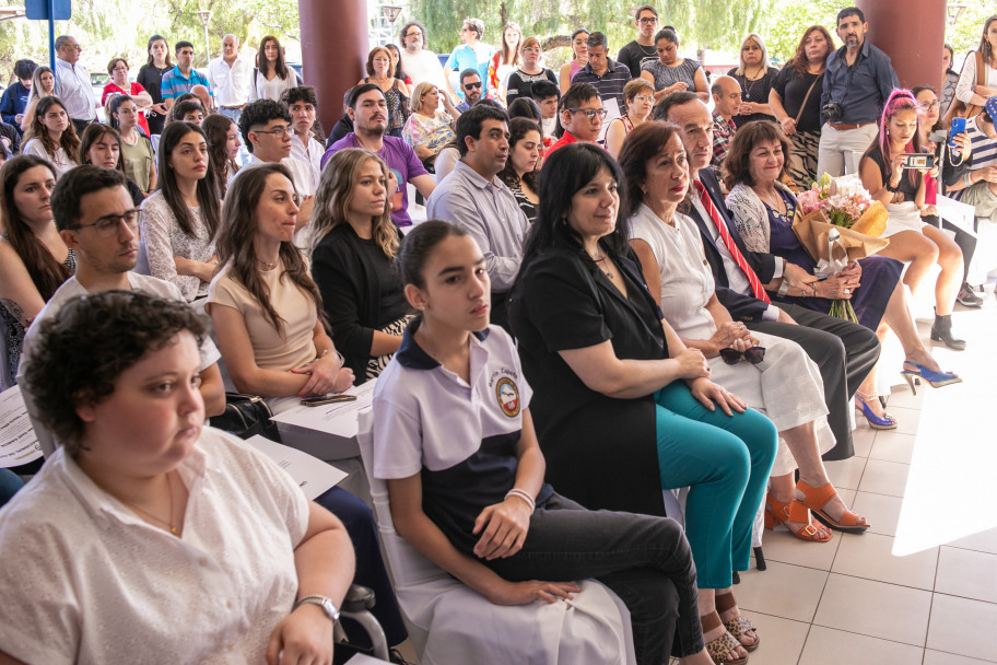 imagen La UNCUYO distinguió el esfuerzo y mérito académico de 82 estudiantes y graduados