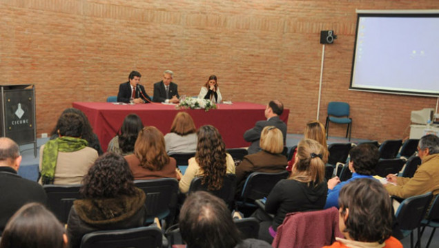 imagen 144 escuelas recibirán capacitación en alfabetización digital