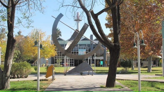 imagen Licenciatura en Ciencias Básicas acreditó Coneau