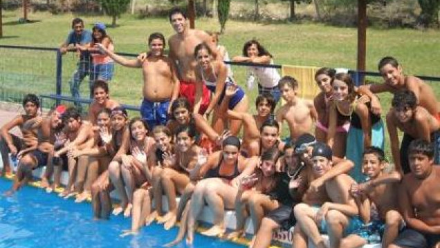 imagen Temporada 2010/2011 de la Escuela de Verano y Pileta