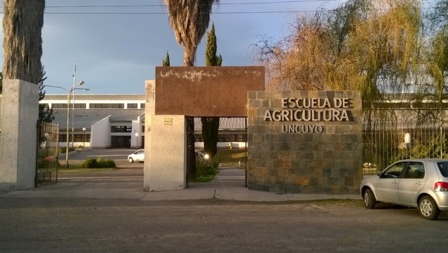 imagen Situación en la Escuela de Agricultura del Alvear por el viento zonda