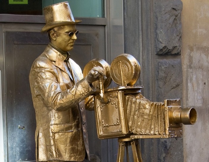 imagen Fomentarán el arte callejero de las estatuas vivientes