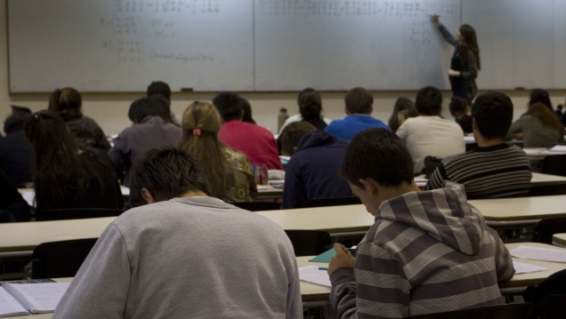 imagen UNCuyo formará docentes secundarios para dar clases de Economía Social