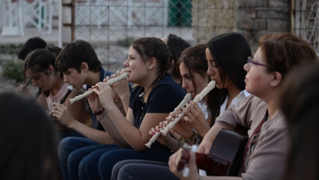 imagen Formarán a niños y adolescentes para tocar instrumentos musicales