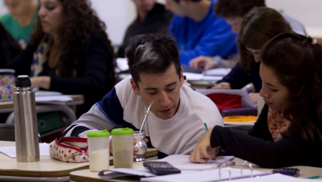 imagen Inscriben en el Valle de Uco para carreras de la Facultad de Ciencias Exactas y Naturales