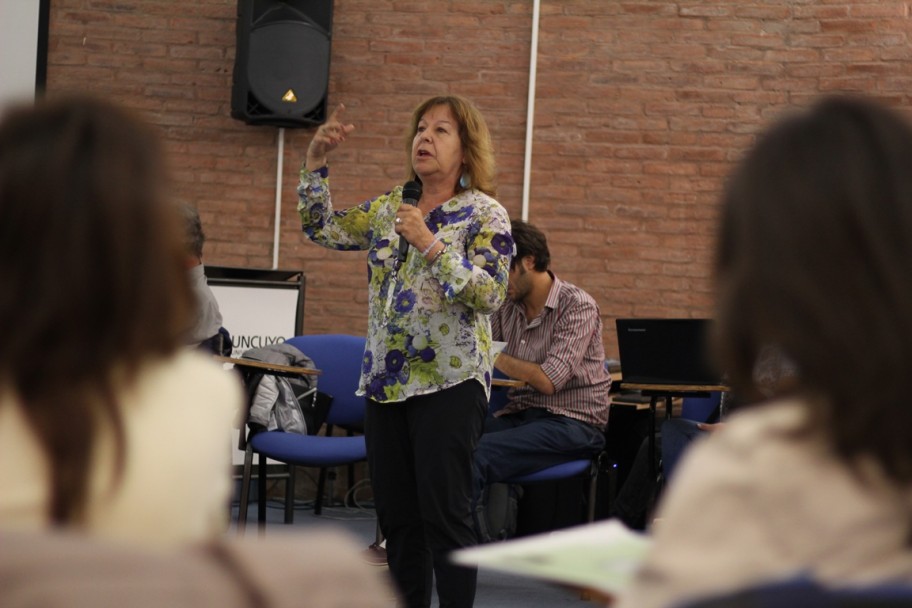 imagen Relataron experiencias de conflictos ambientales en Argentina y Chile