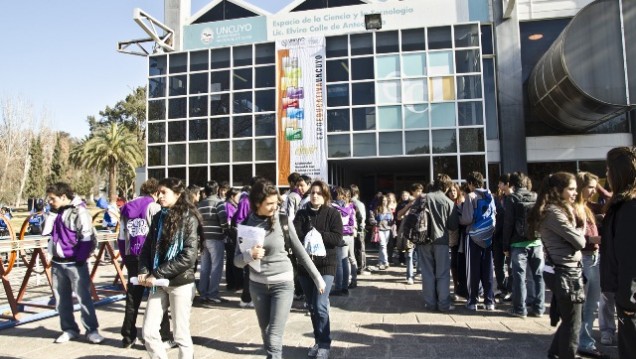 imagen Más de 15.000 personas visitaron la Expo Educativa 2012