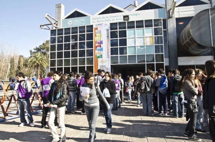 imagen Más de 15.000 personas visitaron la Expo Educativa 2012
