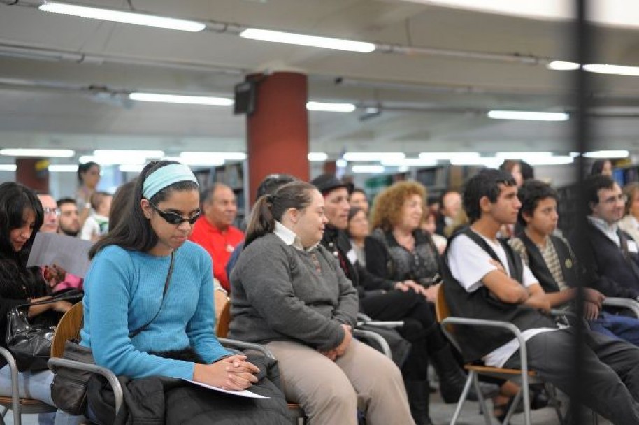 imagen Arte e inclusión, en una muestra que se inauguró en la Biblioteca Central