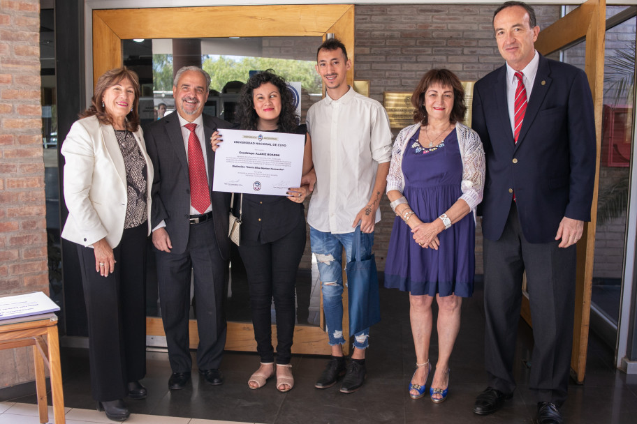 imagen La UNCUYO distinguió el esfuerzo y mérito académico de 82 estudiantes y graduados