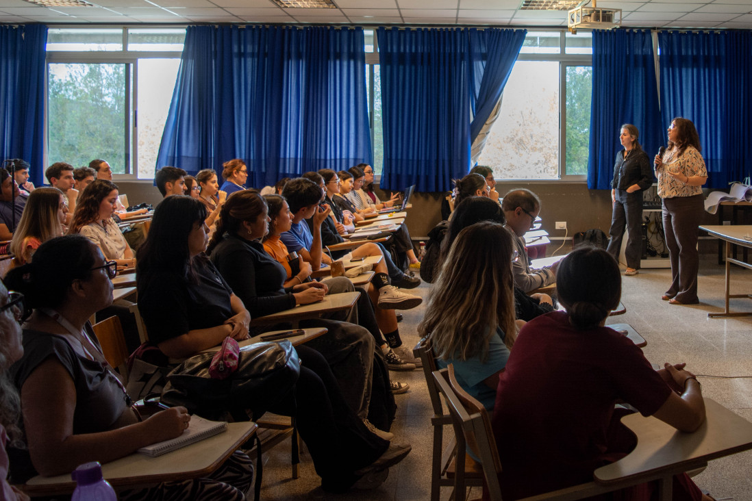imagen La UNCUYO inició la formación de nuevos tutores para fortalecer trayectorias estudiantiles