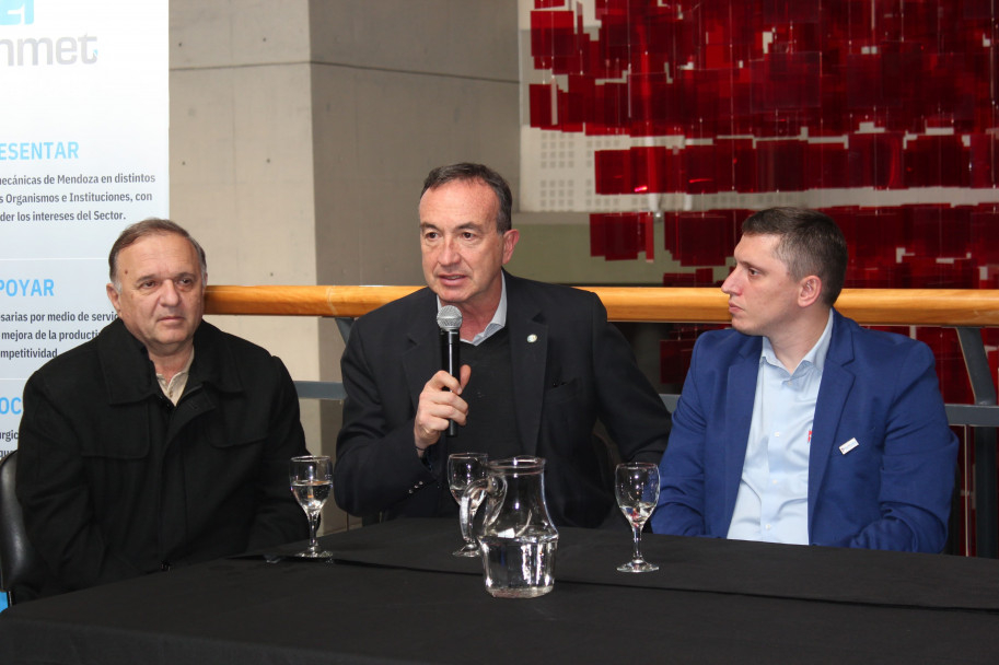imagen La UNCUYO presente en el lanzamiento del Foro Industrial de Mendoza