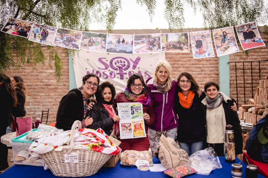 imagen Integrantes de proyectos sociales compartieron una feria 