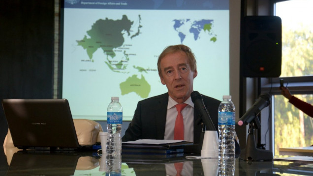 imagen Disertó en la UNCuyo el embajador de Australia
