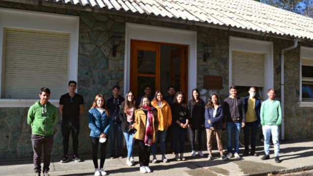 imagen Los participantes del programa "Becas de Verano 2022" del Instituto Balseiro ya están en Bariloche