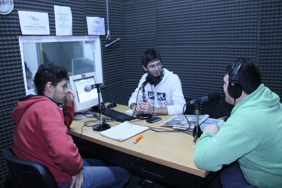 imagen La Radio Abierta está hecha íntegramente por estudiantes de la Facultad de Ciencias Políticas y Sociales.