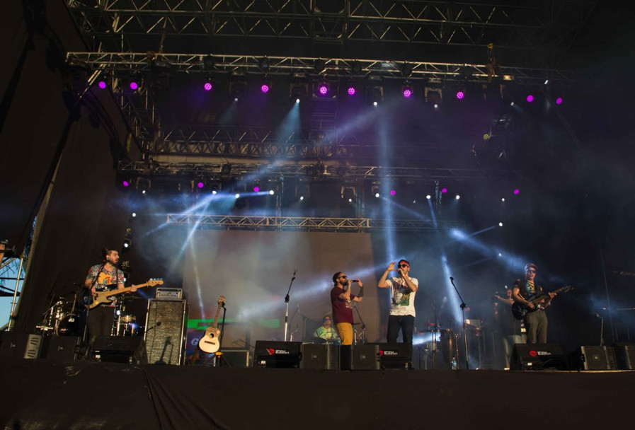 imagen Eruca Sativa hizo vibrar a miles de jóvenes en el Primavera Rock