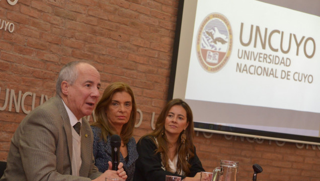 imagen Analizaron el rol de la Universidad en la construcción del Gobierno Abierto