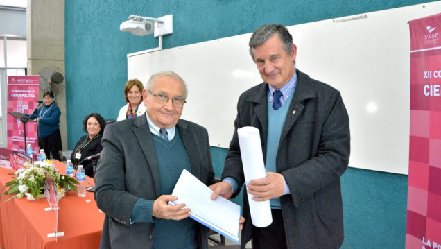 imagen Arturo Fernández es el nuevo doctor Honoris Causa de la UNCuyo