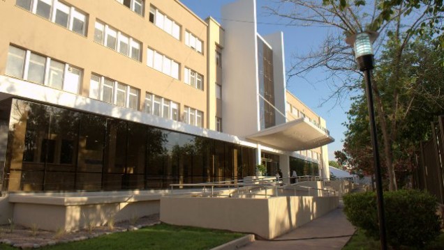 imagen El Hospital Universitario cuenta con dos números telefónicos provisorios