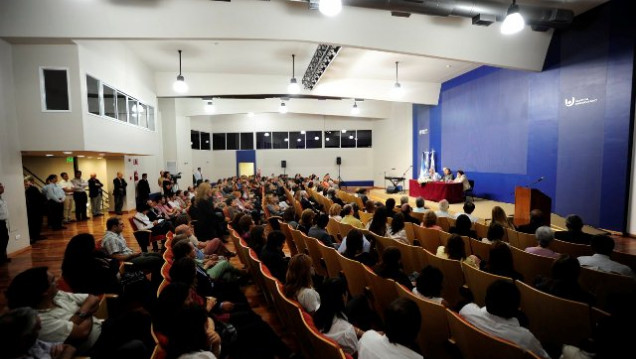 imagen Capacitan gratis a nutricionistas en el Hospital Universitario