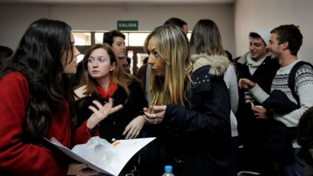 imagen Personal universitario podrá actualizarse en el uso del español