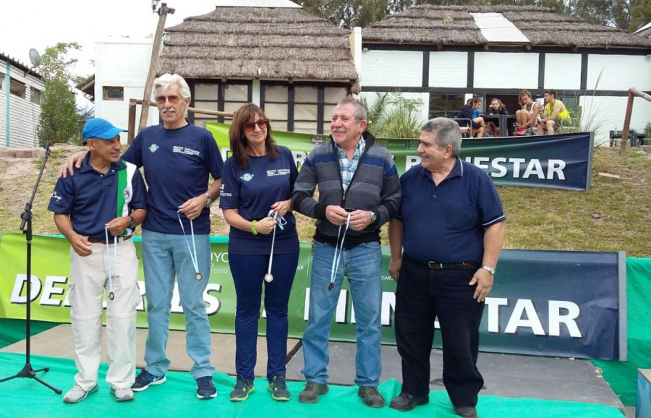 imagen Más de 300 personas corrieron la Maratón de Deportes