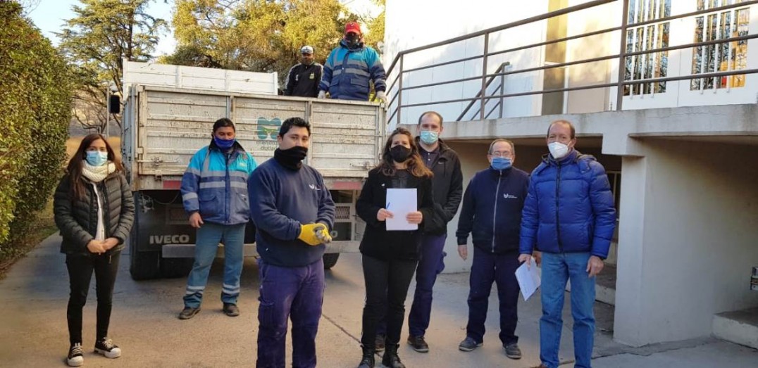 imagen En una acción conjunta, Capital retiró desechos electrónicos del Hospital Universitario