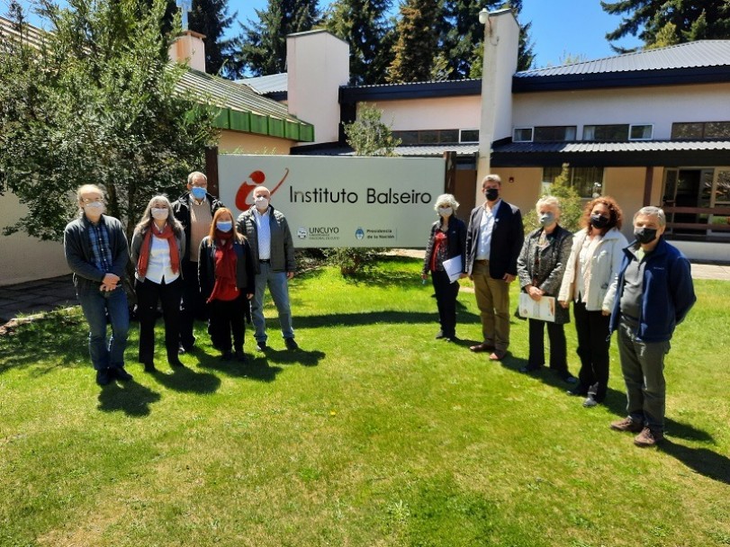 imagen Presentaron en el Balseiro una investigación sobre cursos para docentes